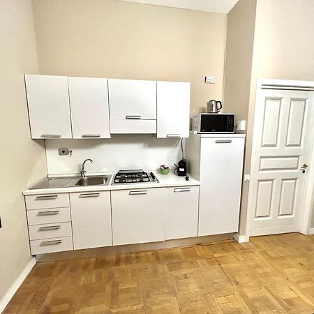 Francy Guest House روما المظهر الخارجي الصورة