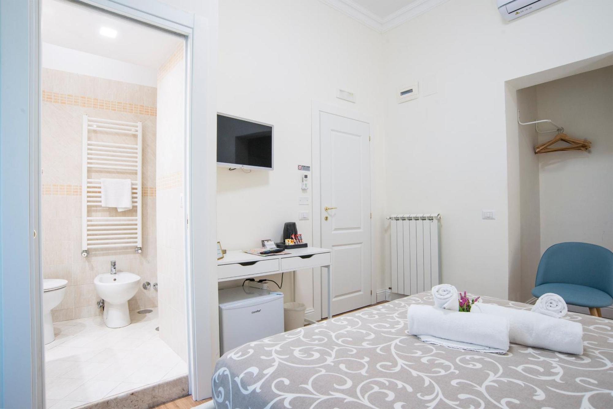 Francy Guest House روما المظهر الخارجي الصورة