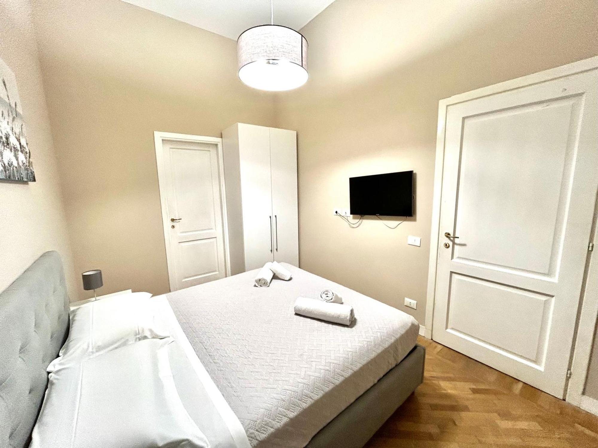 Francy Guest House روما المظهر الخارجي الصورة